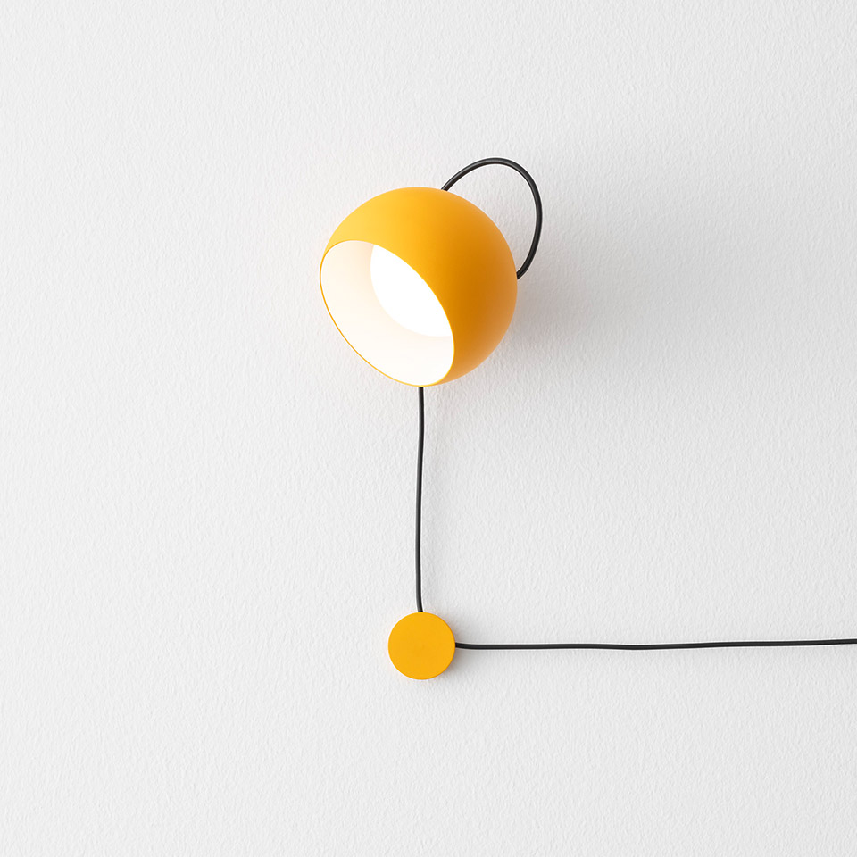 Ixa - Wall Spot - Yellow - Plug