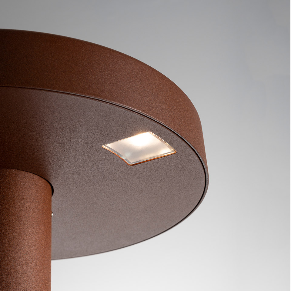 Needoo - Head - Asymmetrical single emission - Brown